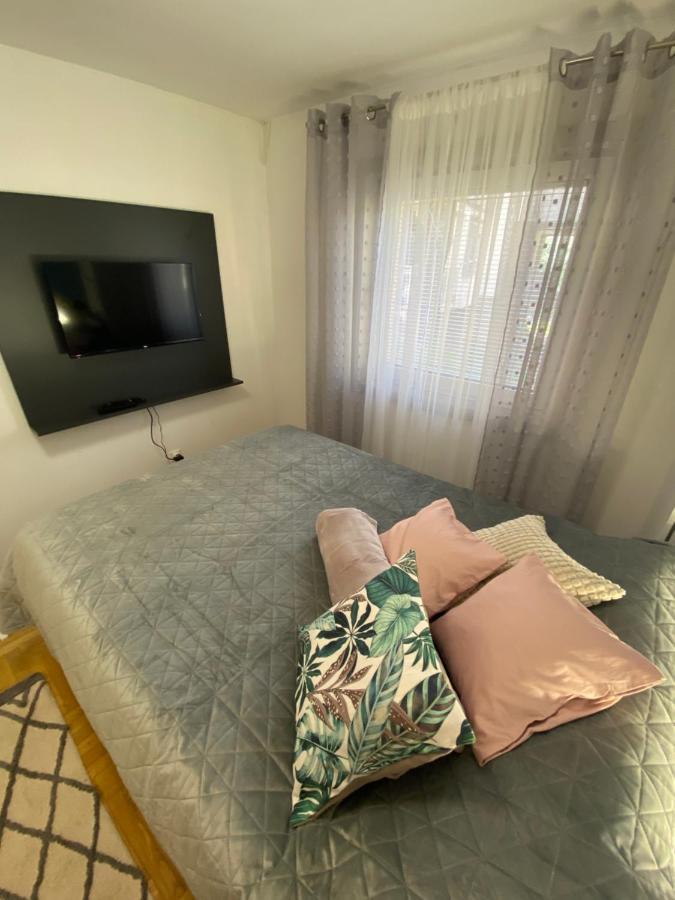Santa Barbara Apartment Белград Екстериор снимка
