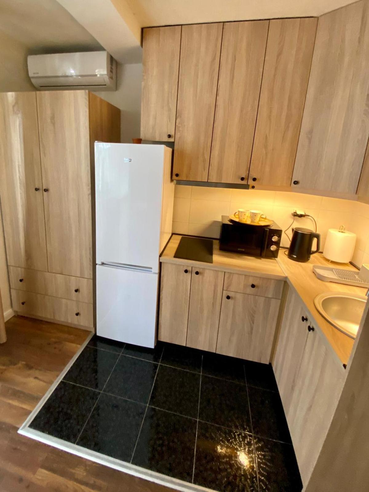 Santa Barbara Apartment Белград Екстериор снимка