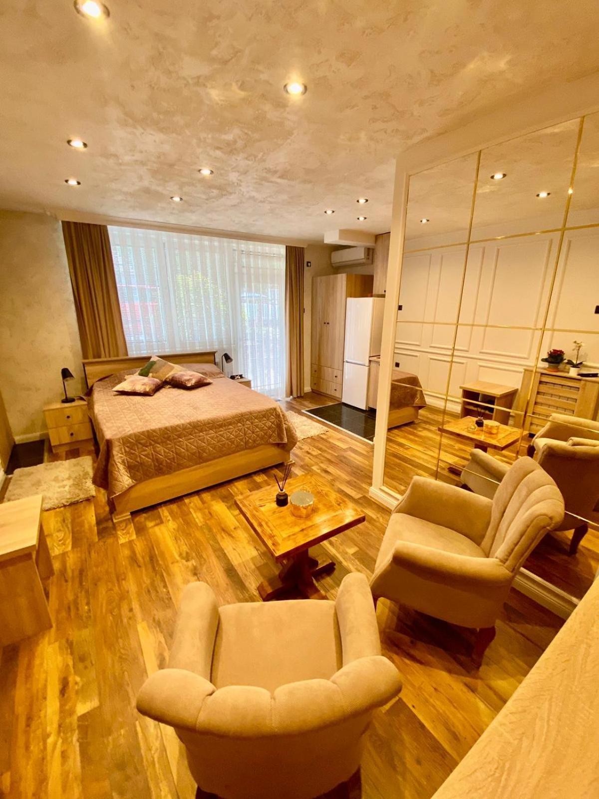 Santa Barbara Apartment Белград Екстериор снимка