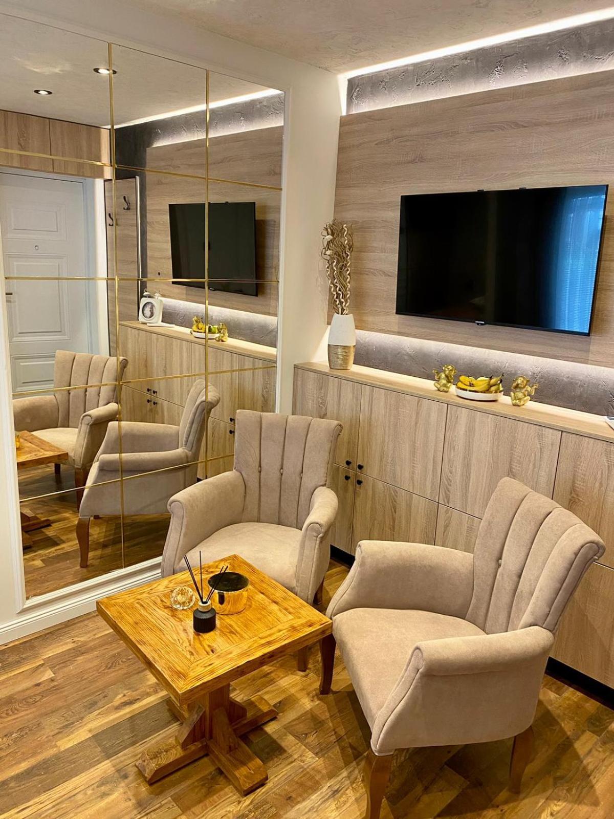 Santa Barbara Apartment Белград Екстериор снимка